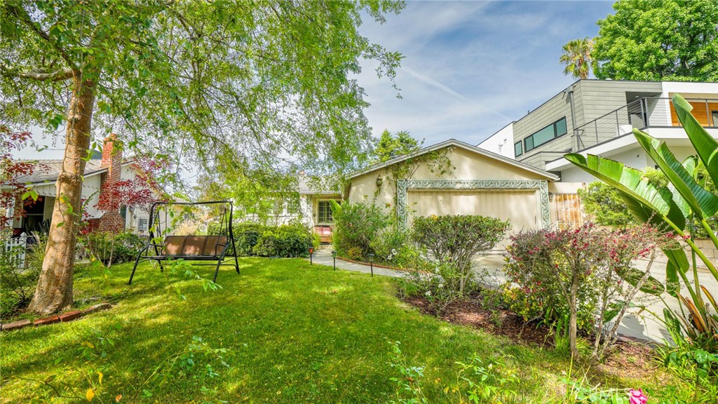 Residential in North Hollywood 4