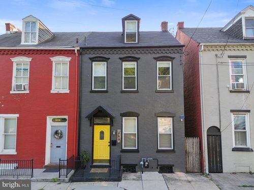 460 S Queen St, LANCASTER, PA, 17603-5618 | Card Image