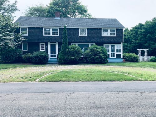 15 Maple Ave, Madison, CT, 06443-3212 | Card Image