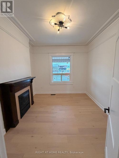 1-751 Dupont Street, Toronto (Dovercourt-Wallace Emerson-Junction), ON, M6G1Z5 | Card Image