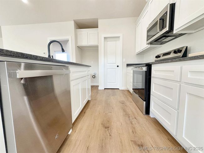 890 E Harlan Dr, House other with 3 bedrooms, 2 bathrooms and null parking in Tahlequah OK | Image 11