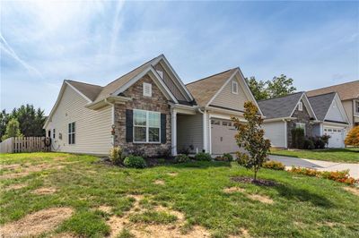 4378 Portico Lane, House other with 3 bedrooms, 2 bathrooms and null parking in Kernersville NC | Image 2