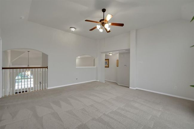 Upstairs you will find a game room in the center of the second floor, in between the secondary bedrooms. | Image 19