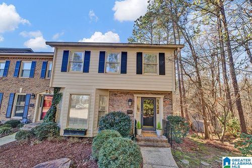 1707 Mountain Laurel Ln, Hoover, AL, 35244-1129 | Card Image