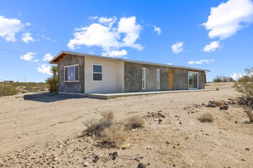 64515 Del Oro Rd, Joshua Tree, CA, 92252-4629 | Card Image