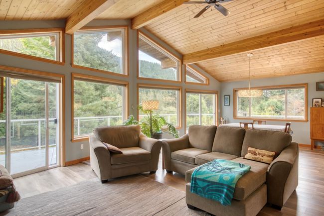12810 Mainsail Road, House other with 3 bedrooms, 3 bathrooms and 10 parking in Madeira Park BC | Image 7