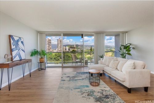 6b-2233 Ala Wai Blvd, Honolulu, HI, 96815-2413 | Card Image