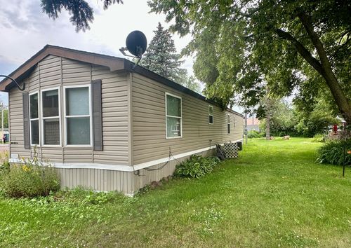 215 Lake St E, Isle, MN, 56342-4577 | Card Image