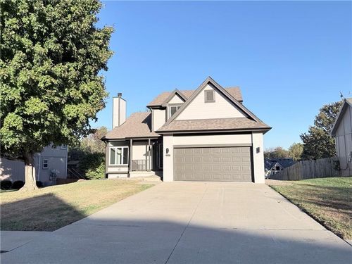 7115 N Corrington Ave, Kansas City, MO, 64119-5341 | Card Image