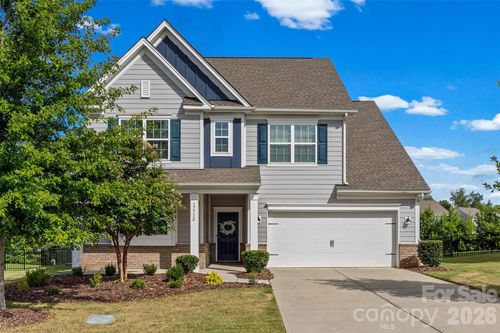 17712 Terryglass Ln, Charlotte, NC, 28278-8629 | Card Image