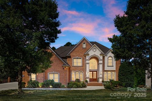 1487 Winged Foot Dr, Denver, NC, 28037-6506 | Card Image