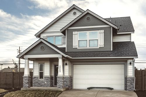 370-20568 Se Kira Drive, Bend, OR, 97702 | Card Image