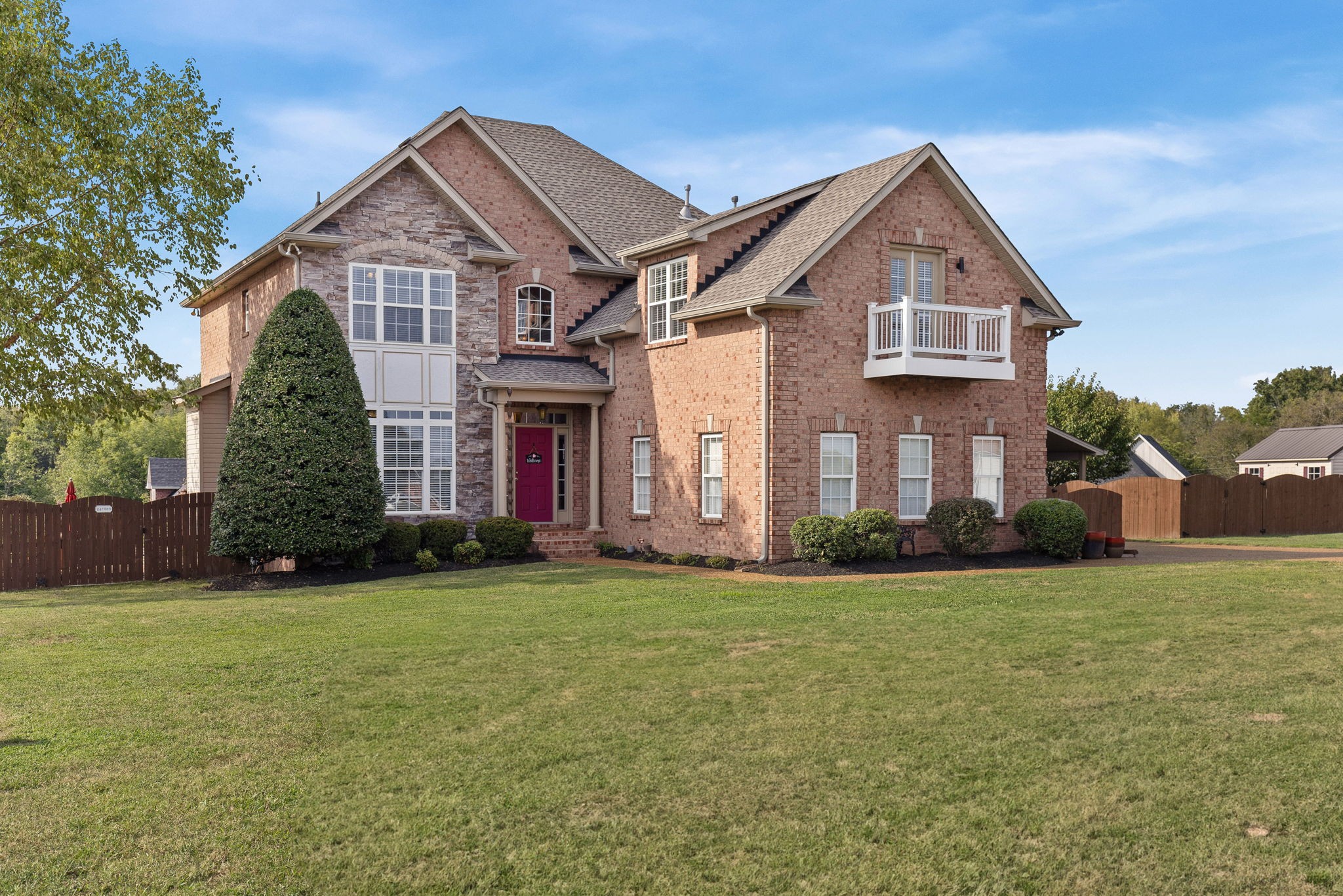 Polly Ann Dr, Mount Juliet, TN 37122