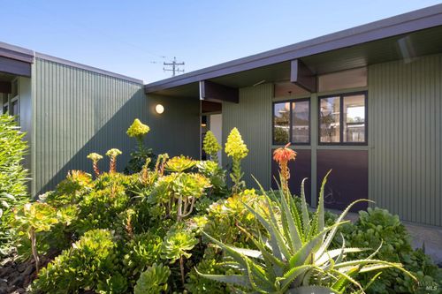 632 Bamboo Ter, San Rafael, CA, 94903-3158 | Card Image