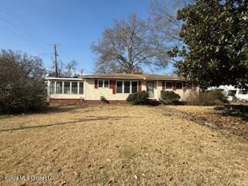 208 W Monroe Ave, Greenwood, MS, 38930-3039 | Card Image