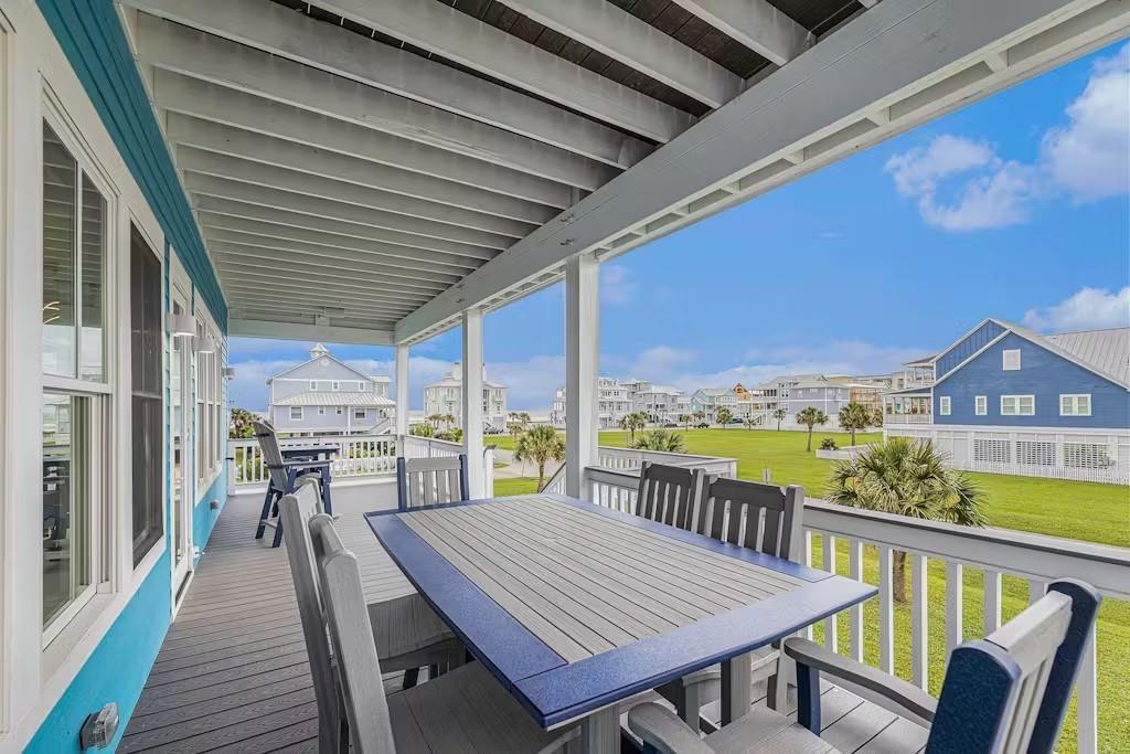 Residential in Galveston 3