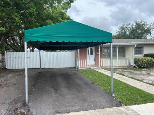 20225 Sw 106th Ave, Cutler Bay, FL, 33189-1319 | Card Image