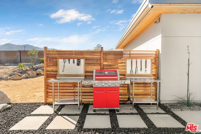 6655 Cascade Rd, House other with 3 bedrooms, 2 bathrooms and 8 parking in Joshua Tree CA | Image 34