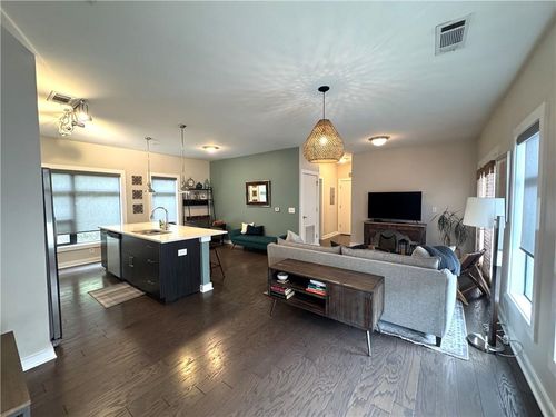 35 Moda Ln, Atlanta, GA, 30316-6602 | Card Image