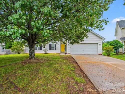 510 Ruxton Ct, Charlotte, NC, 28214-0029 | Card Image