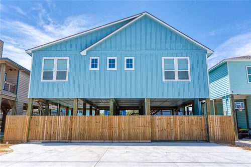 4021 Summit Dr, Corpus Christi, TX, 78418-3137 | Card Image