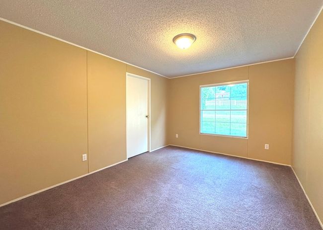 2174 Castleton Rd, House other with 3 bedrooms, 2 bathrooms and null parking in Max Meadows VA | Image 34