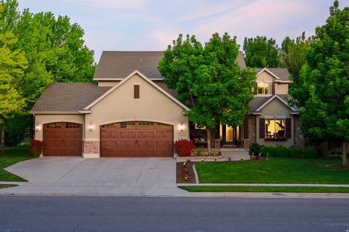 1001 Mill Shadow Dr, Kaysville, UT, 84037-4211 | Card Image