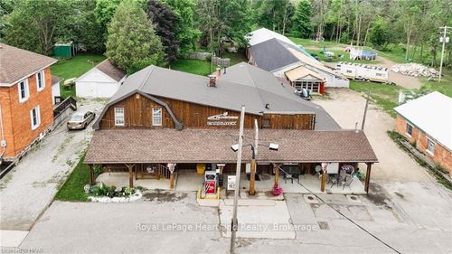 3064 Patrick St, Fordwich, ON, N0G1V0 | Card Image