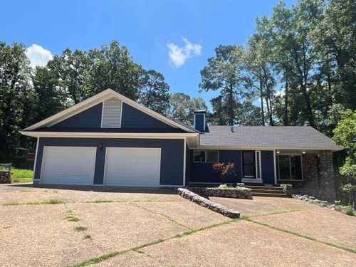 2135 Pine Hill Cir, Malvern, AR, 72104-6016 | Card Image