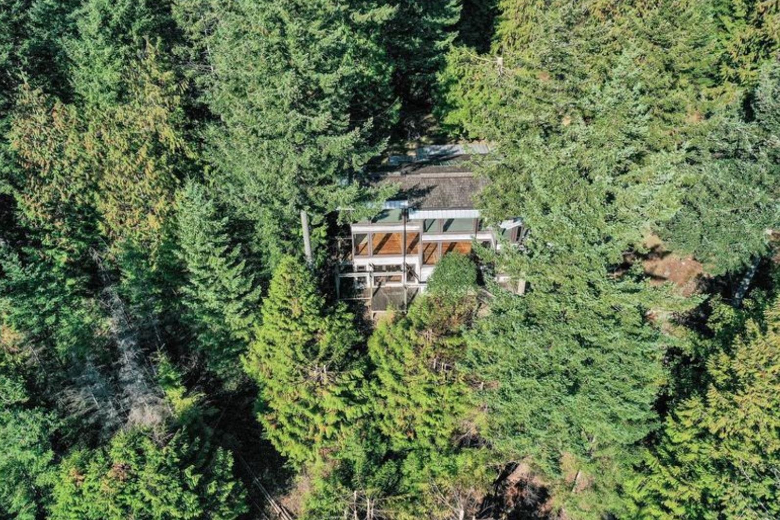 1091 Cowan Point Drive, House other with 4 bedrooms, 3 bathrooms and 3 parking in Bowen Island BC | Image 24