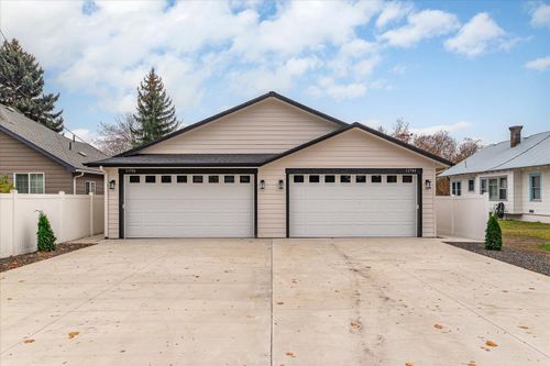 11704 E Valleyway Ave, Spokane Valley, WA, 99206 | Card Image
