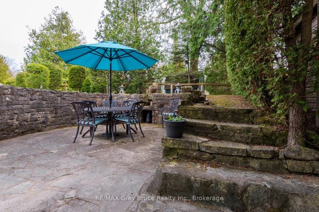 12 Guelph St, House other with 3 bedrooms, 1 bathrooms and 4 parking in Sauble Beach ON | Image 22