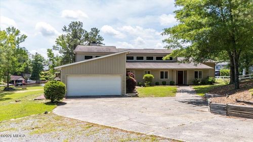 6868 Leslie Ln, Macon, GA, 31220-5202 | Card Image