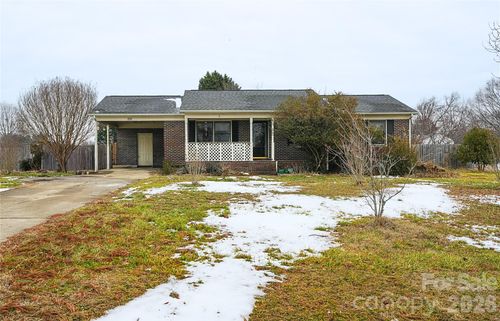 105 Barley Dr, Kings Mountain, NC, 28086-7822 | Card Image