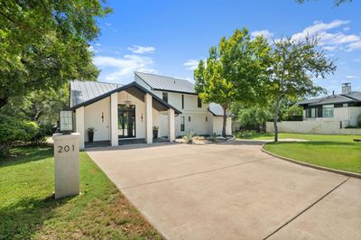 201 Cross Bow, House other with 4 bedrooms, 3 bathrooms and null parking in Horseshoe Bay TX | Image 3