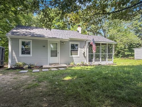 52 Coykendall Rd, Sussex, NJ, 07461-3012 | Card Image