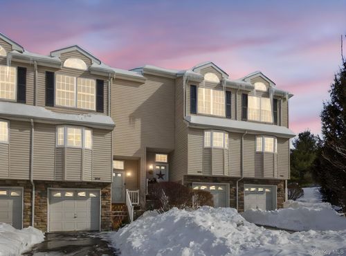 1604 Pondview Loop, Wappingers Falls, NY, 12590-7556 | Card Image