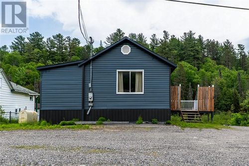 579 Highway 144, Levack, ON, P0M2C0 | Card Image