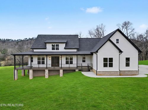 821 Franklin Xing, Maryville, TN, 37804 | Card Image