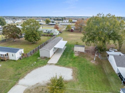 217 Packing House Rd, Lake Charles, LA, 70615-5207 | Card Image