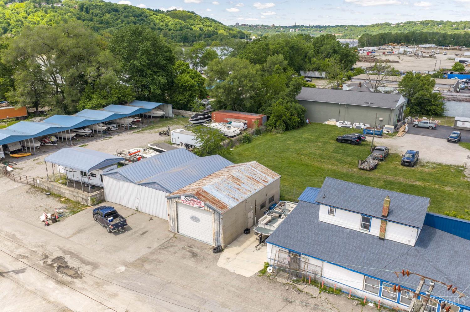 Commercial Sale in Cincinnati 3