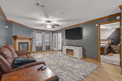 n4-1300 S Church N4 Street, Jonesboro, AR, 72401 | Card Image