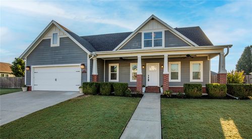 1213 Chancery Ln, Cave Springs, AR, 72718-9103 | Card Image