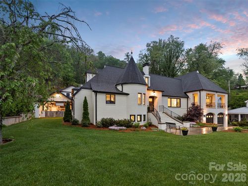 117 Jackson St, Sylva, NC, 28779-5458 | Card Image