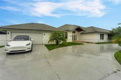 19905 Sw 135th Ave, Miami, FL, 33177-4134 | Card Image