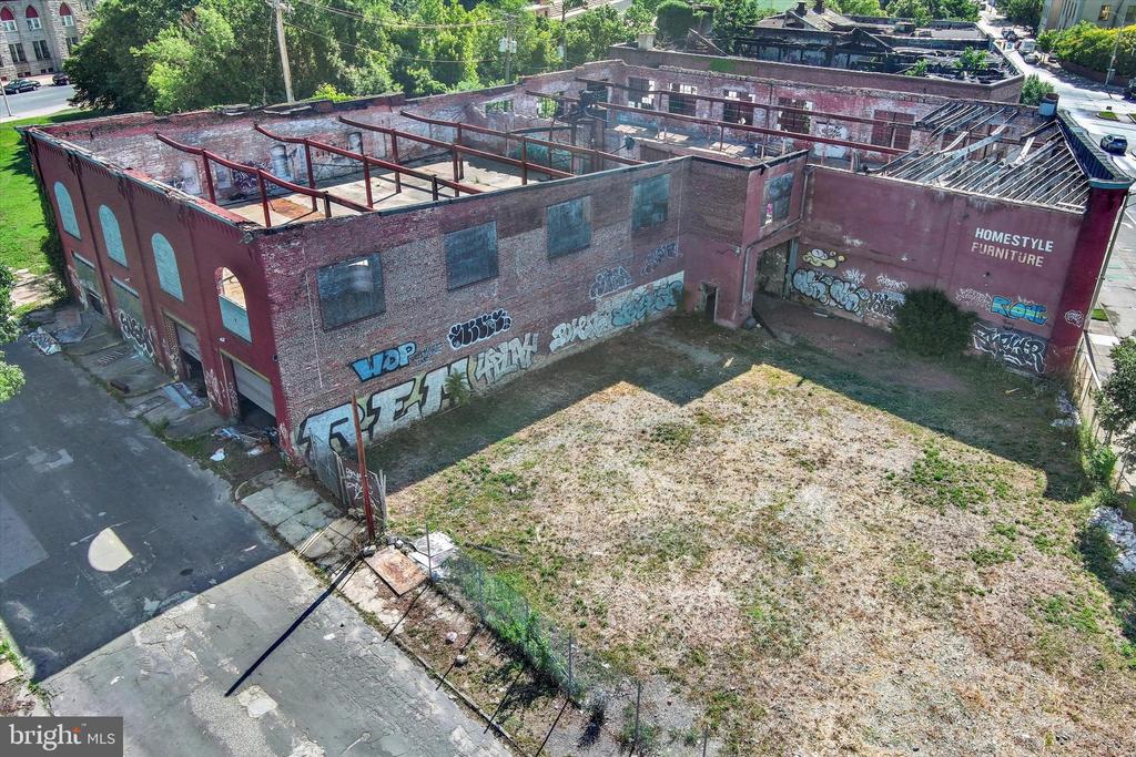 Land in BALTIMORE