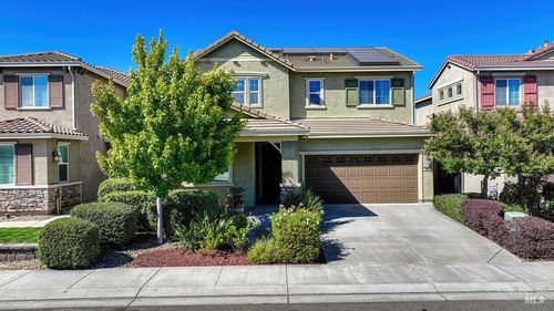 160 Kodiak Dr, Vacaville, CA, 95687-7799 | Card Image