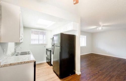 apt-b-1105 N Meadows Dr, Austin, TX, 78758-4867 | Card Image