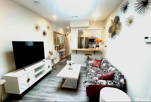 848 Girard St, San Francisco, CA, 94134-1920 | Card Image