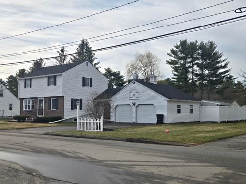 34 Windsor Avenue, Augusta, ME, 04330 | Card Image